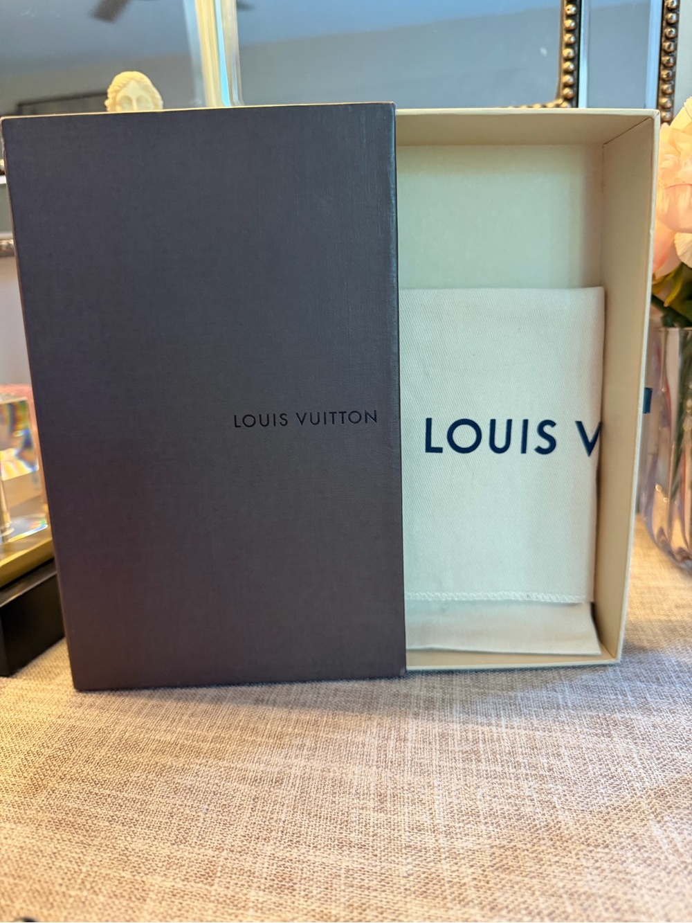 Louis Vuitton RARE Portefeuille Sarah Twist Damier Ltd Ed Wallet COA - Picture 12 of 14